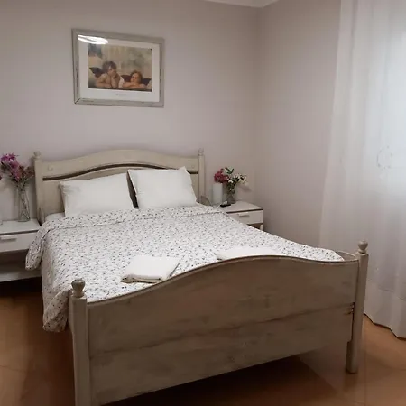 Apartment Cozy Near The *