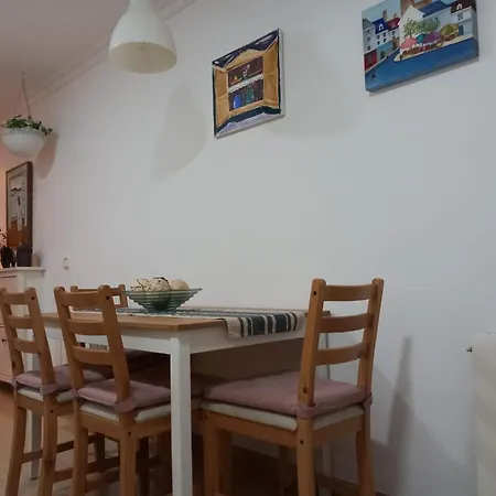 Apartment Cozy Near The Barcelona